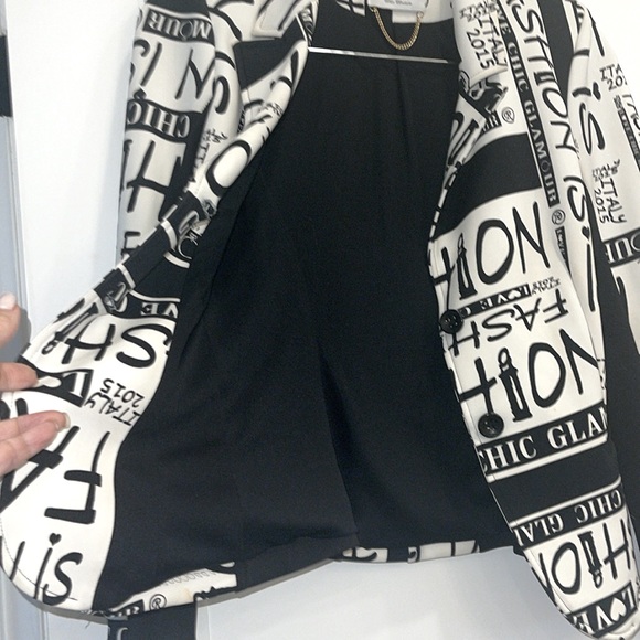 Fashionable fun black and white two button blazer. - Picture 4 of 5